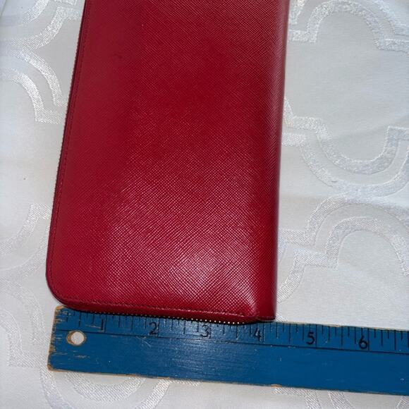 Prada Red Saffiano Leather
Bow Zip Around Wallet - Picture 7 of 10